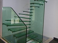 Стеклянная лестница 8