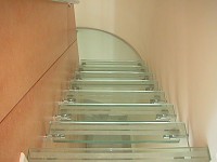 Стеклянная лестница 14